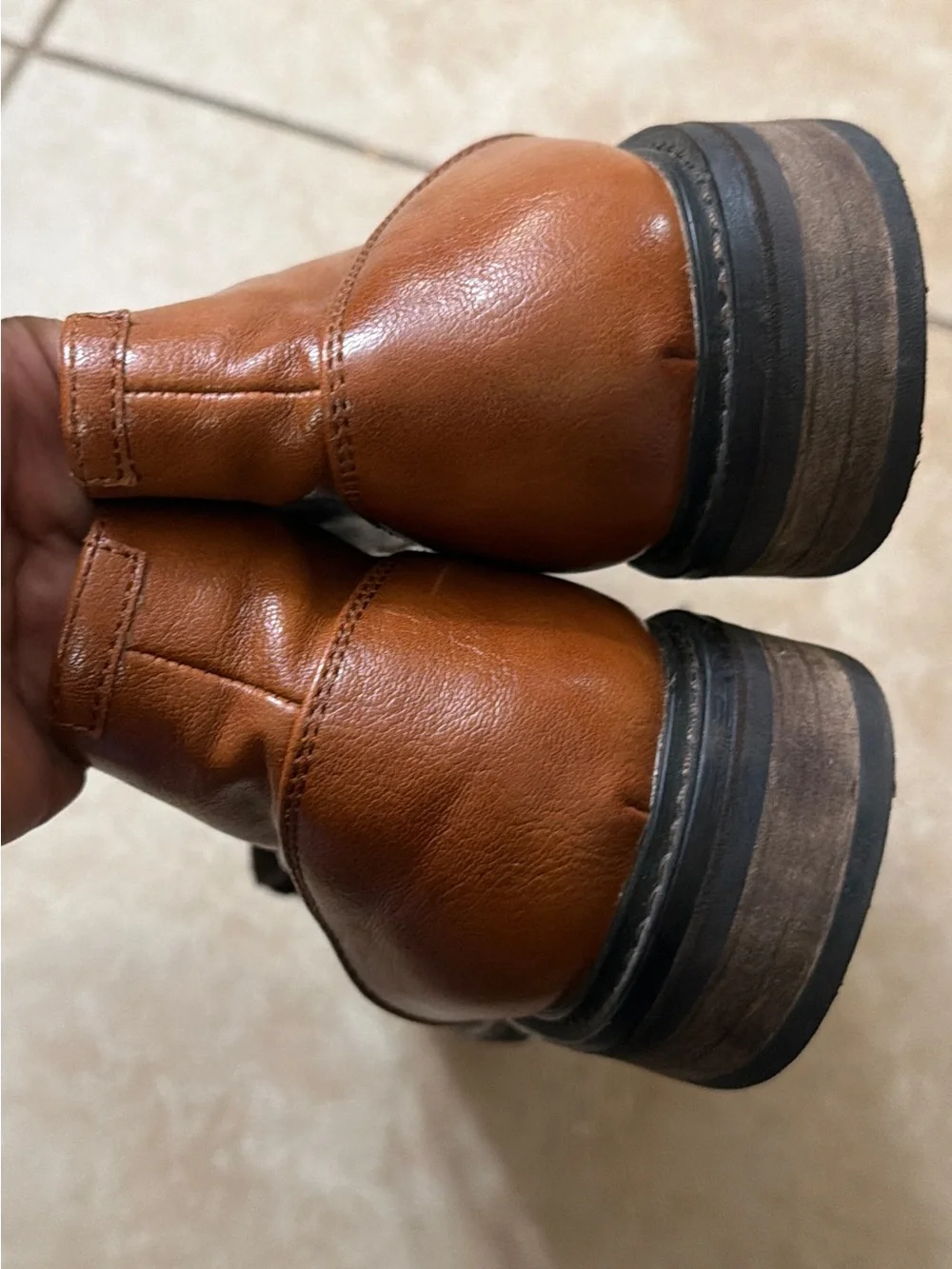 Nordstrom Men's Tan/Brown Leather Chukka Boots